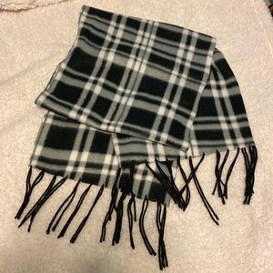 Plaid scarf